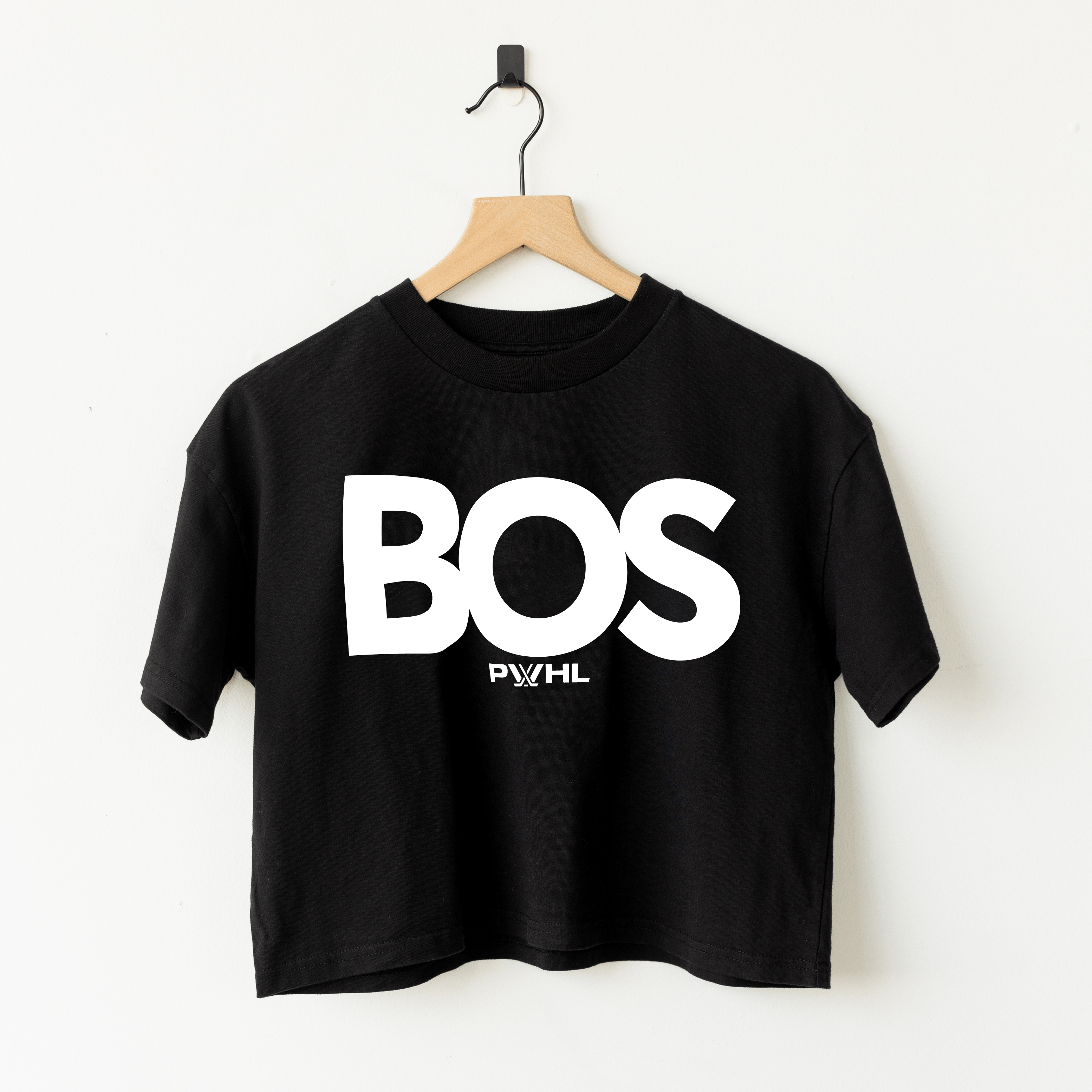 Boston Boxy Crop T-Shirt - T-Shirt in Black