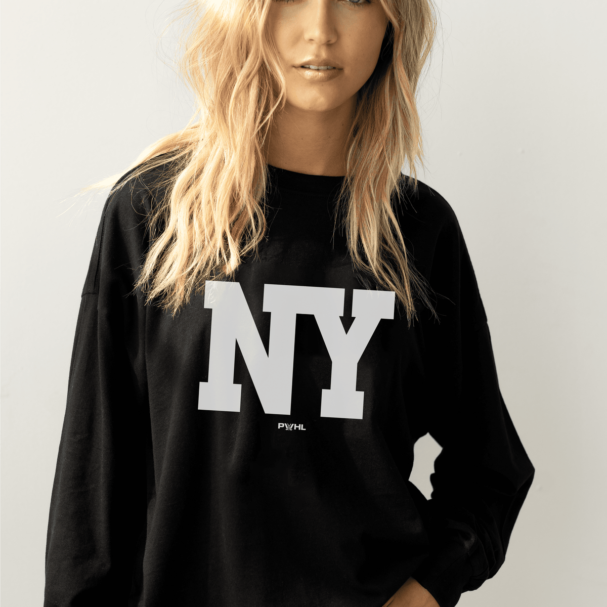 NY Square Long-Sleeve Top (white/print) main image 1