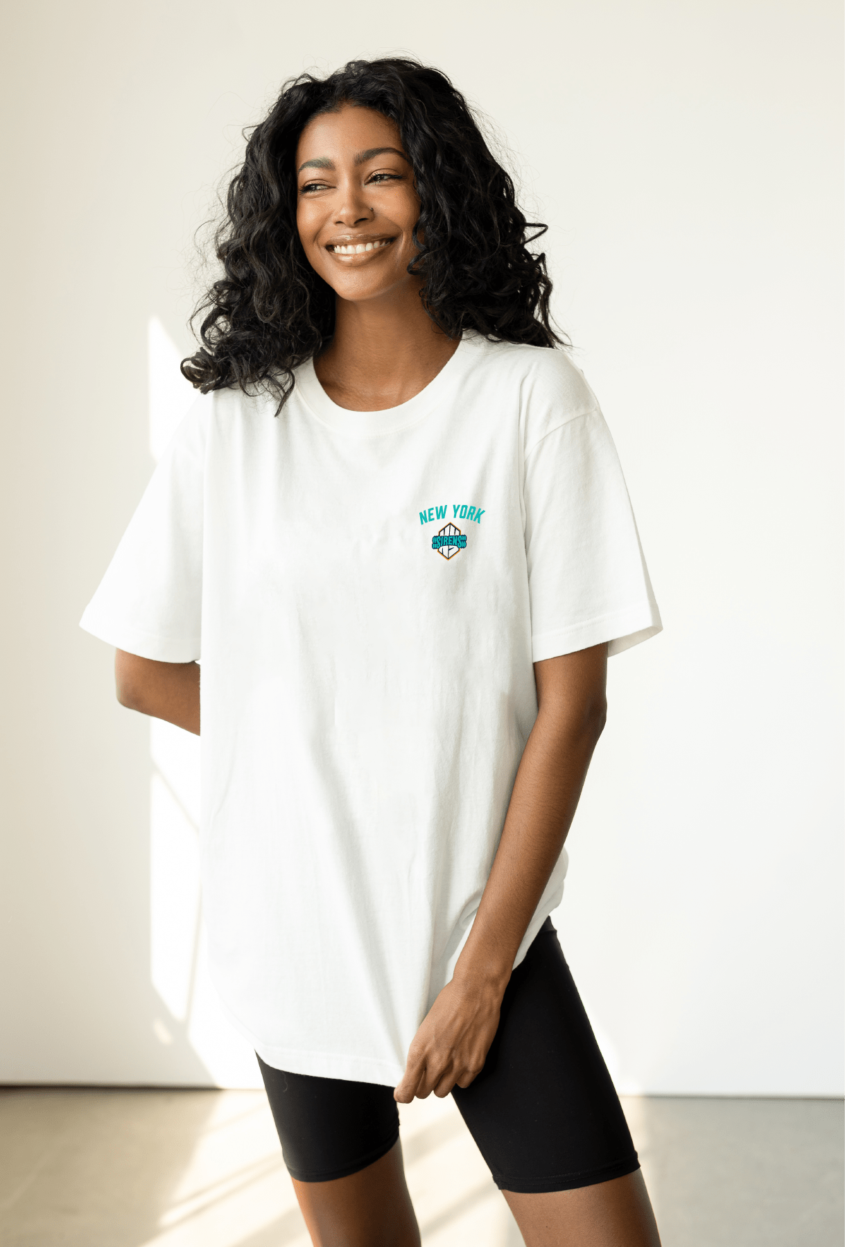 New York Sirens Unisex Line Change Back Hit Hockey Oversized T-Shirt - T-Shirt in White