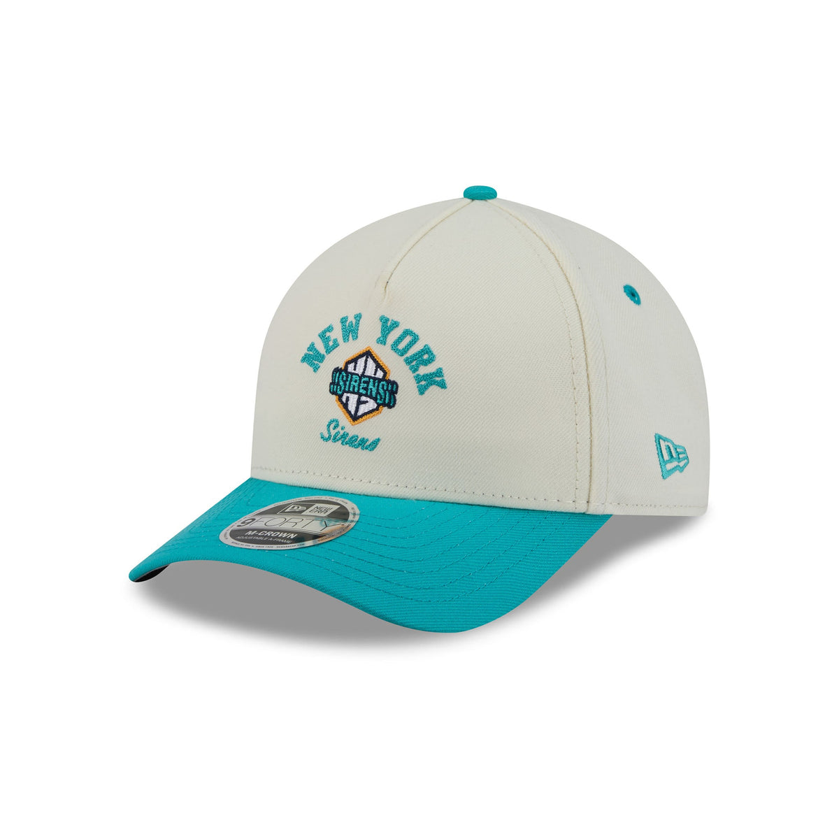A New Era baseball cap featuring an off-white crown with teal embroidered 'New York Knicks' text and a matching teal brim, set against a plain white background.